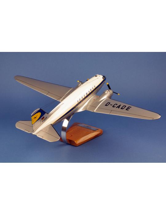 MAQUETTE BOIS DC3 LUFTHANSA