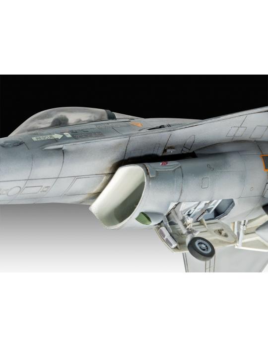 MAQUETTE F-16 TIGER MEET