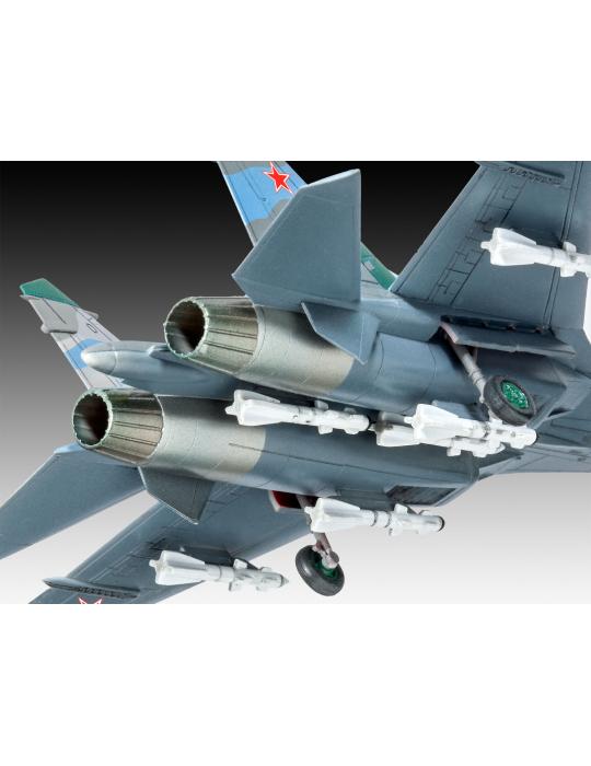 MAQUETTE SU-27 A MONTER