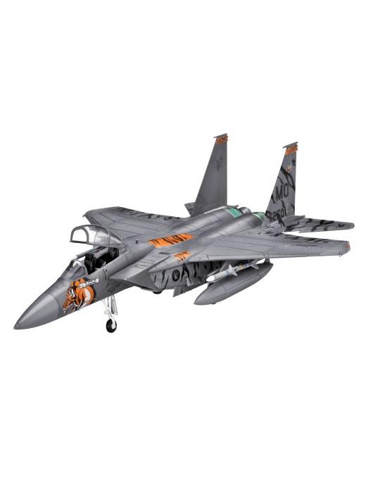 MAQUETTE F-15 A MONTER