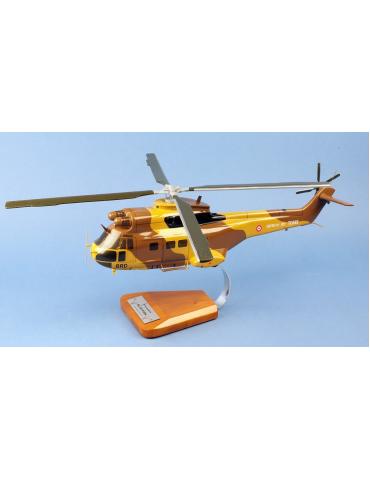 MAQUETTE BOIS PUMA SA 330 ALAT