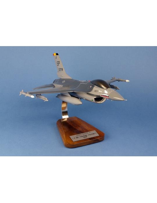 MAQUETTE BOIS F-16 FIGHTING FALCON 52ND TFW USAF