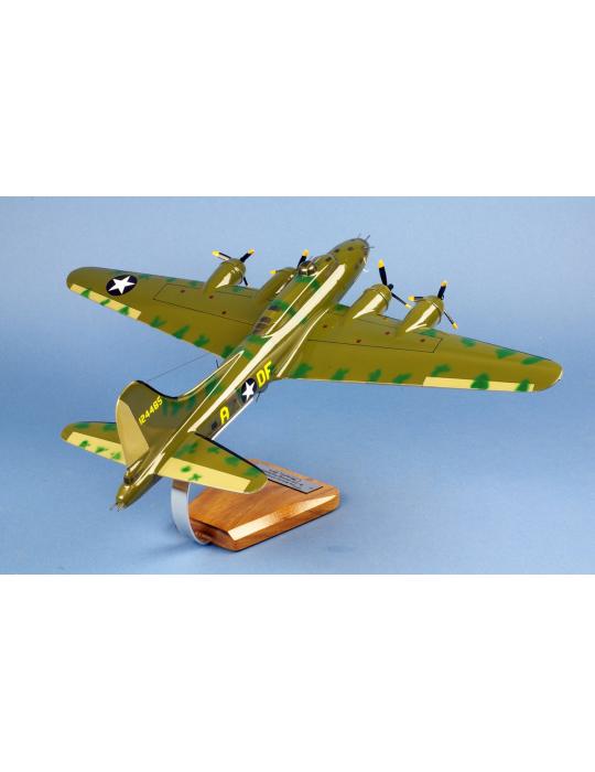 MAQUETTE BOIS B-17 FLYING FORTRESS "MEMPHIS BELLE" 324th BS/91stBG, 8th AF