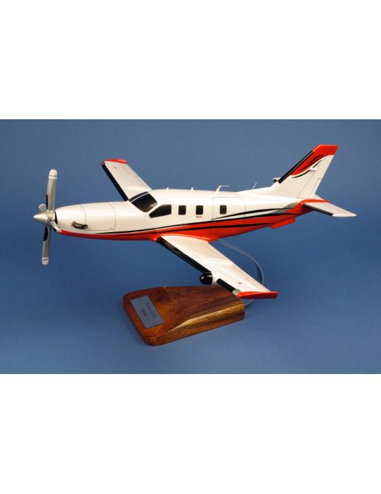 MAQUETTE BOIS TBM 850