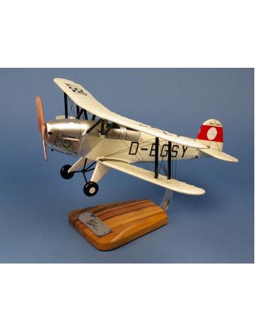 MAQUETTE BOIS BUCKER BU.131A JUNGMANN LOUISE HOFFMAN D-EGSY 1935