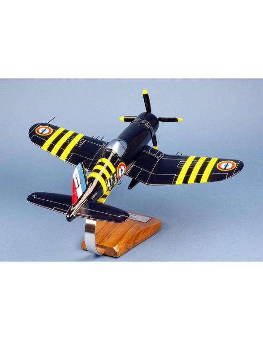 MAQUETTE BOIS F-4U7 CORSAIR FLOTILLE 14F 