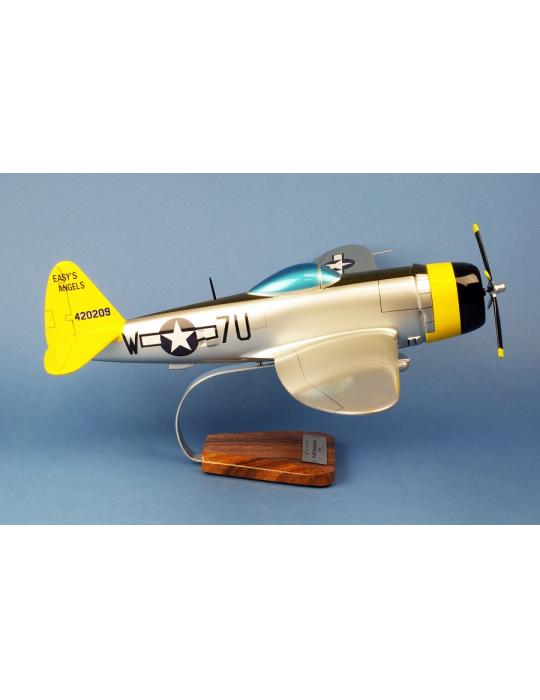 MAQUETTE BOIS P-47D THUNDERBOLT "JEANY" 23rdFS/36thFG USAAF