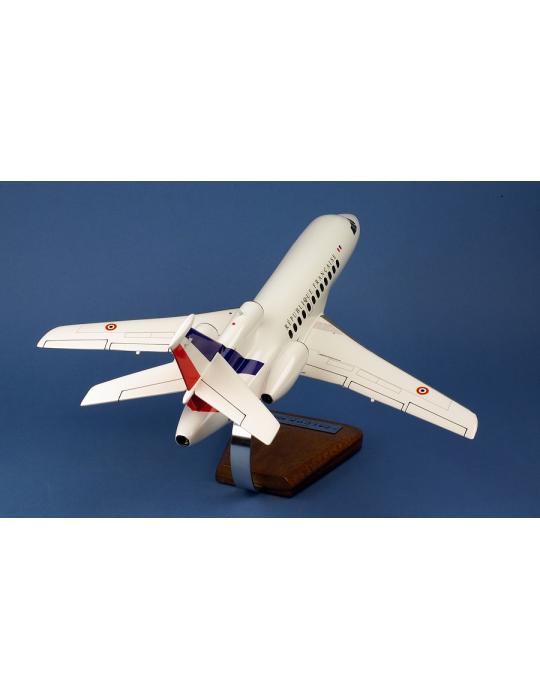 MAQUETTE BOIS FALCON 900 B