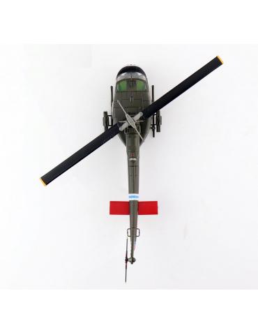 MAQUETTE METAL UH-1C HUEY "EASY RIDER" 17th ASSAULT HELICOPTER COMPAGNY  "SHARKS" 1/72