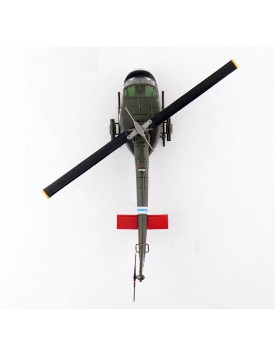 MAQUETTE METAL UH-1C HUEY "EASY RIDER" 17th ASSAULT HELICOPTER COMPAGNY  "SHARKS" 1/72