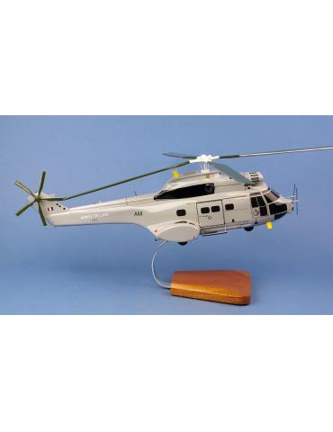 MAQUETTE BOIS PUMA SA330 ESCADRON DE TRANSPORT ET68 ANTILLES-GUYANE