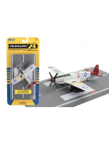 MAQUETTE METAL JOUET P51 TUSKEGEE AIRMEN RUNWAY 24