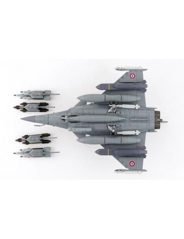 MAQUETTE METAL RAFALE B EC 1/4 GASCOGNE 113-IE/330 OPERATION HARMATTAN LYBIA 20115avec missiles scalp, hammer et GBU-12)