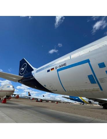 PORTE CLES AIRBUS A340 LUFTHANSA D-AIHE